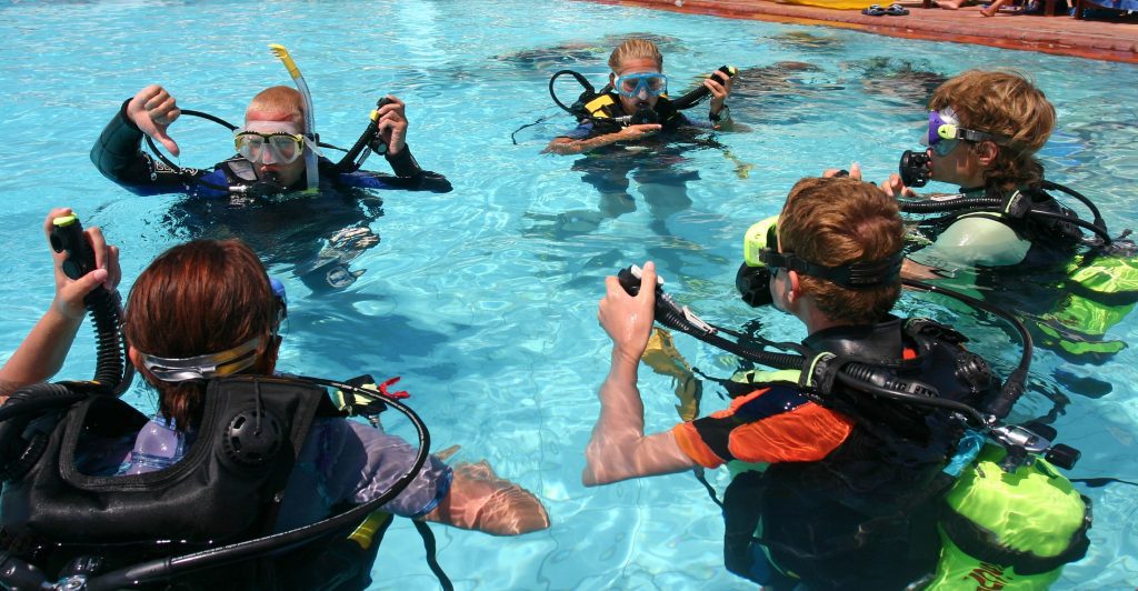 discover scuba in alaska